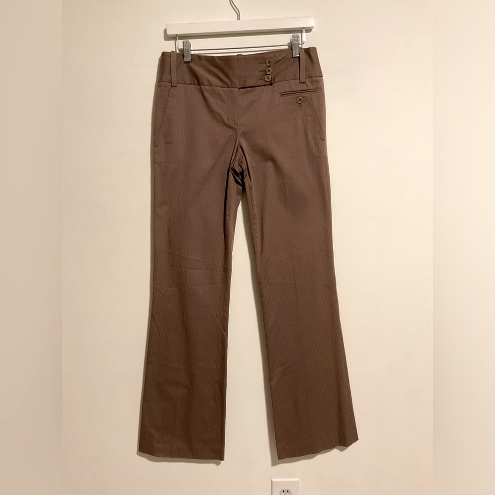 BCBG MAXAZRIA BOOT CUT SLACKS SIZE 4 NWOT